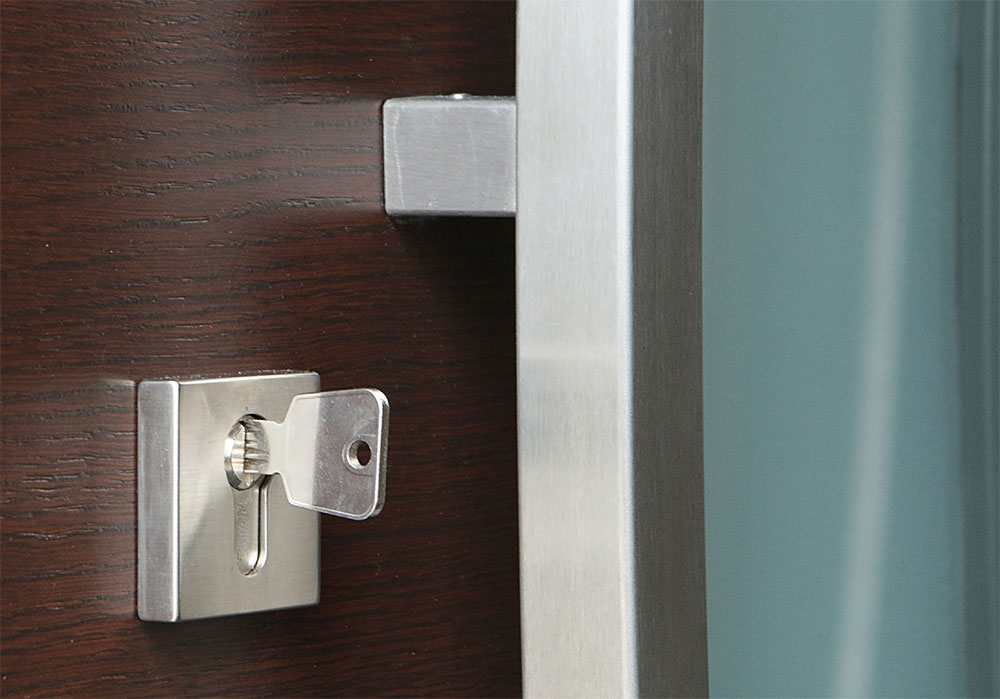 OKNAKRAK&Oacute;W.pl - zewnętrzne drzwi drewniane