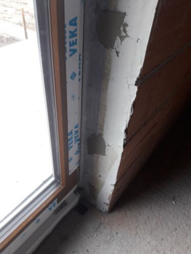 Wyklejona taśma paroszczelna